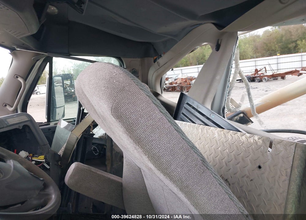 2017 FREIGHTLINER CASCADIA 125 VIN: 3AKJGEDR9HDHU1798