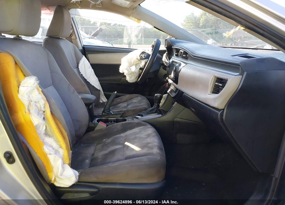 2014 TOYOTA COROLLA LE VIN: 5YFBURHE8EP132311