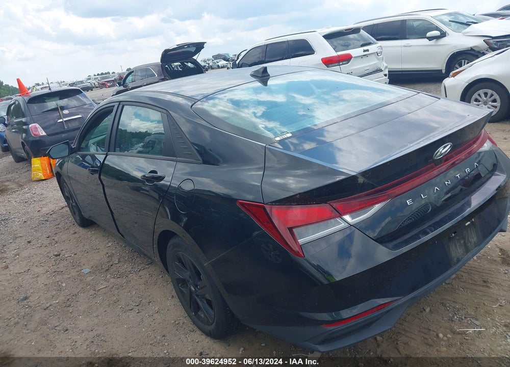 2022 HYUNDAI ELANTRA SEL VIN: 5NPLM4AG5NH070866