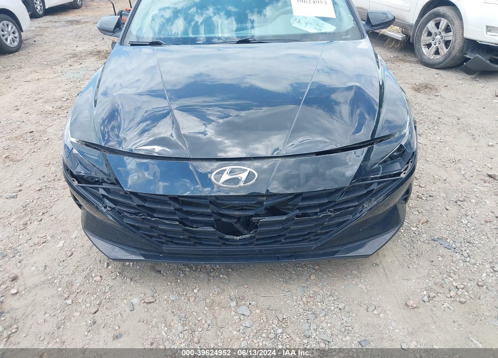 2022 HYUNDAI ELANTRA SEL VIN: 5NPLM4AG5NH070866