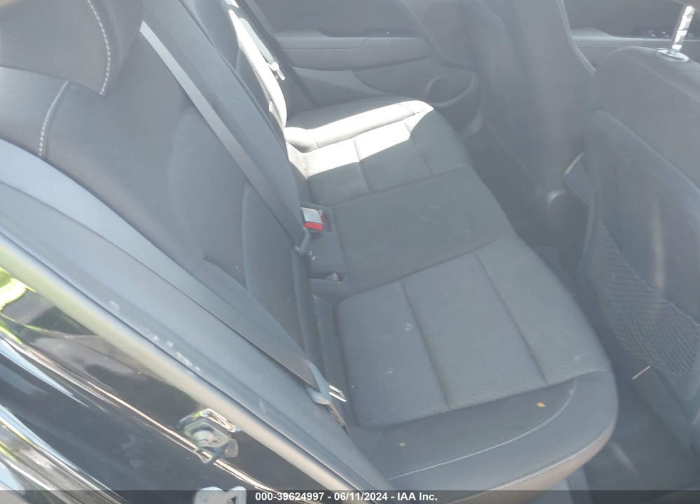 2018 HYUNDAI ELANTRA VALUE EDITION VIN: 5NPD84LF1JH346421