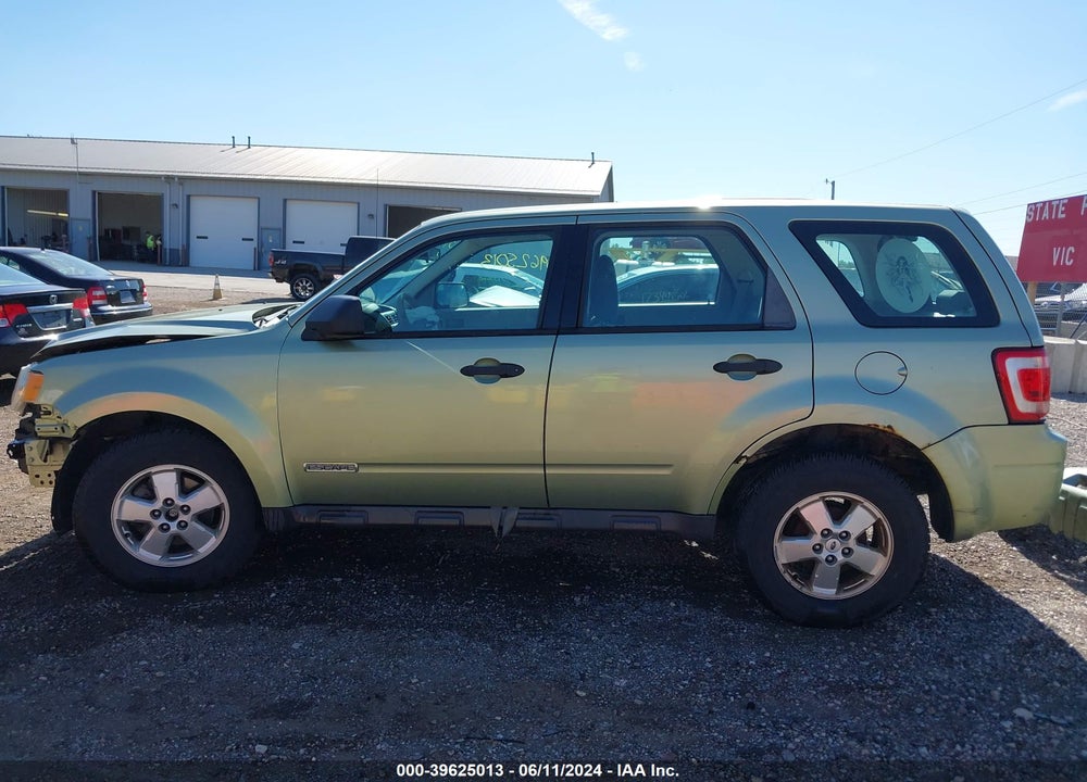 2008 ESCAPE FORD  XLS/XLS MANUAL VIN: 1FMCU02Z68KD23011