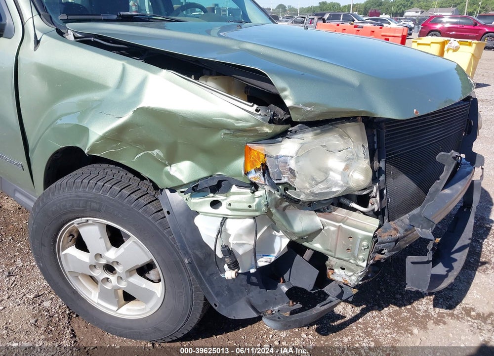 2008 ESCAPE FORD  XLS/XLS MANUAL VIN: 1FMCU02Z68KD23011