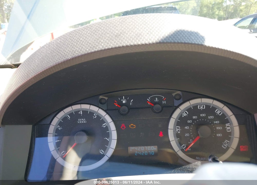 2008 ESCAPE FORD  XLS/XLS MANUAL VIN: 1FMCU02Z68KD23011