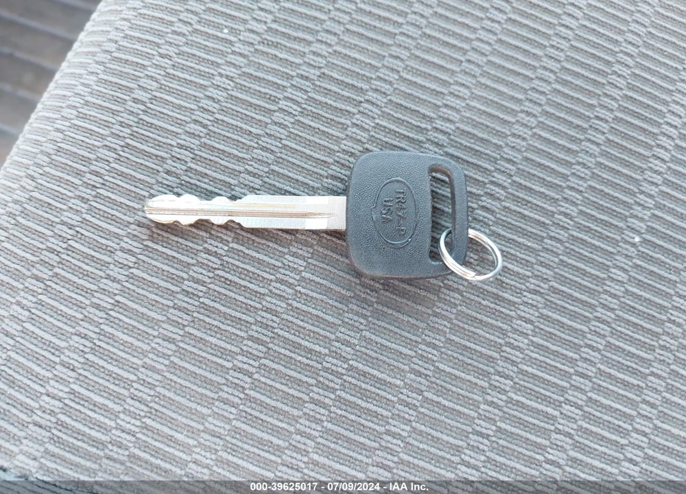 2006 TOYOTA CAMRY LE VIN: 4T1BE30K96U154698