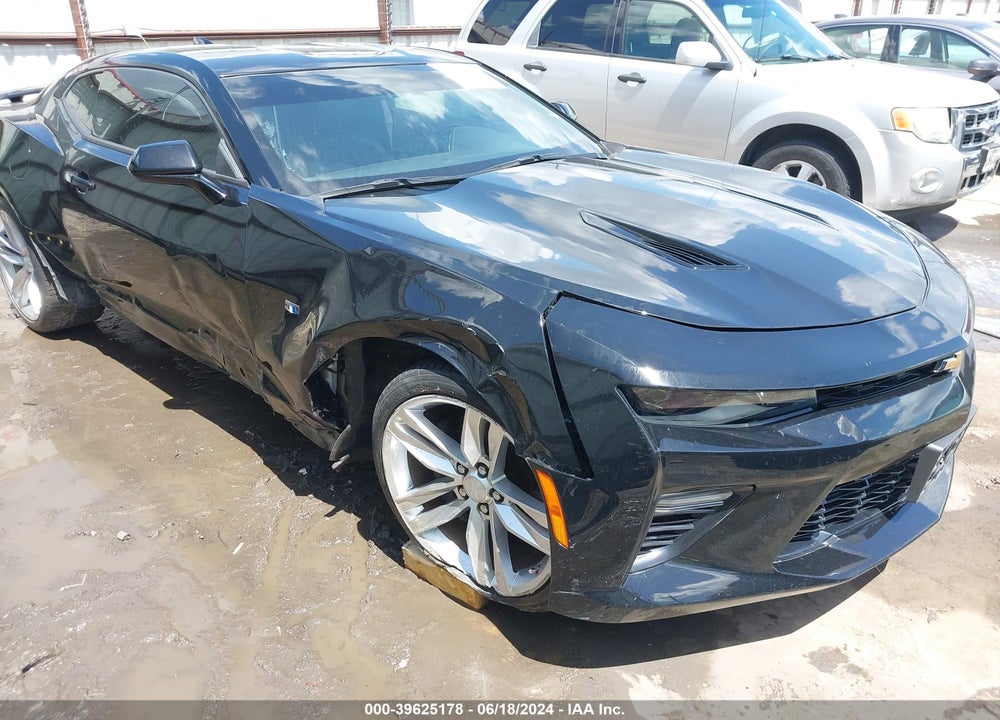 2016 CHEVROLET CAMARO 2SS VIN: 1G1FH1R71G0139985