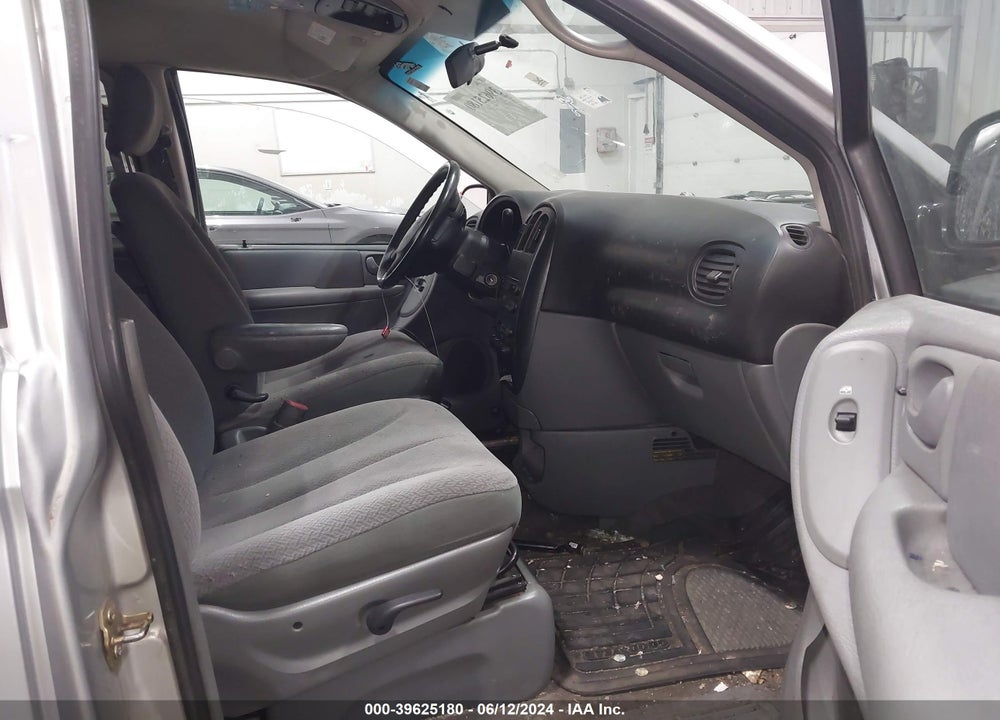 2006 DODGE GRAND CARAVAN SXT VIN: 2D4GP44L66R904426