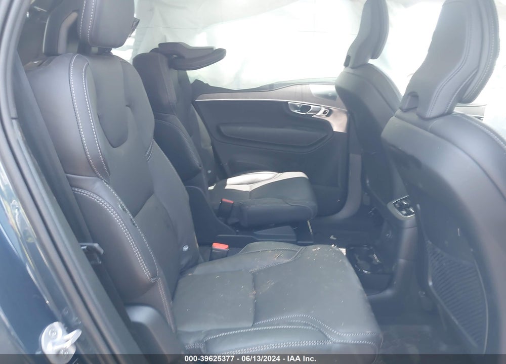 2024 VOLVO XC90 RECHARGE PLUG-IN HYBRID T8 ULTIMATE 6-SEATER VIN: YV4H60LF5R1161921