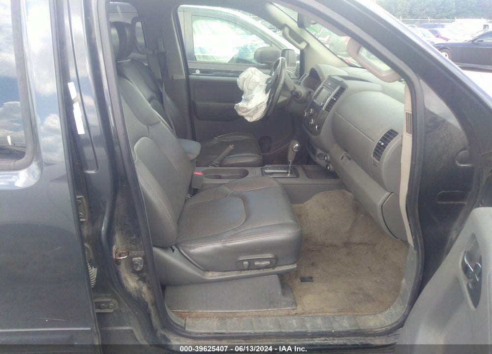 2014 NISSAN FRONTIER SL VIN: 1N6AD0ER8EN764623
