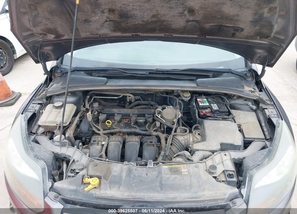 2012 FORD FOCUS TITANIUM VIN: 1FAHP3N26CL221833