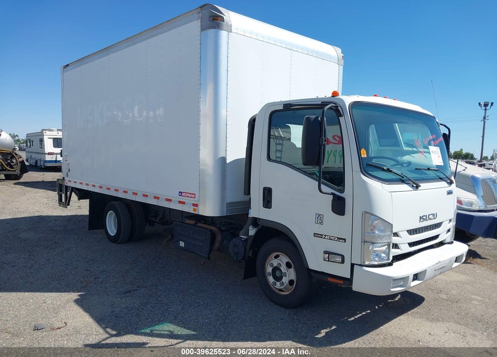 2018 ISUZU NPR HD VIN: JALC4W166J7009140