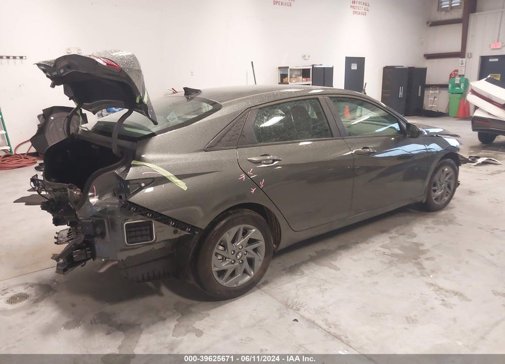 2024 HYUNDAI ELANTRA SEL VIN: KMHLM4DG7RU751050