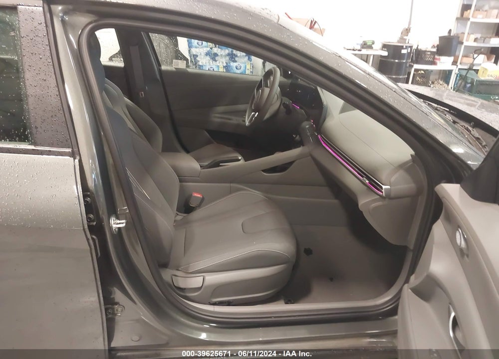 2024 HYUNDAI ELANTRA SEL VIN: KMHLM4DG7RU751050