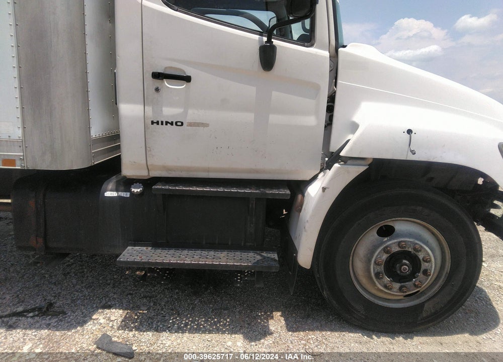 2006 HINO 268 VIN: 5PVNE8JT462S12007