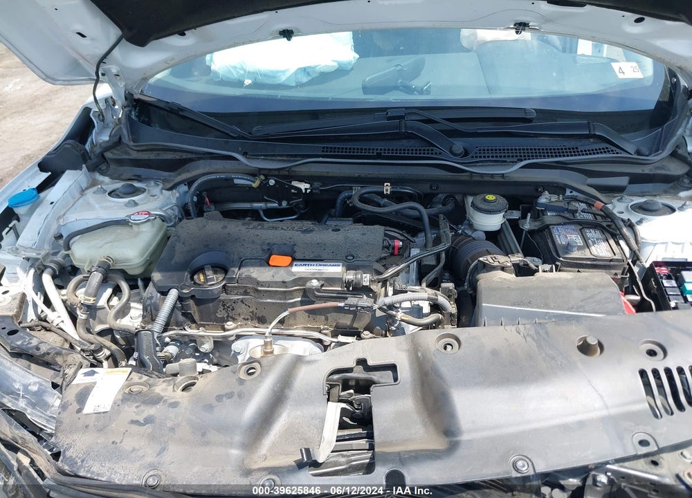 2021 HONDA CIVIC LX VIN: 2HGFC2F60MH553680