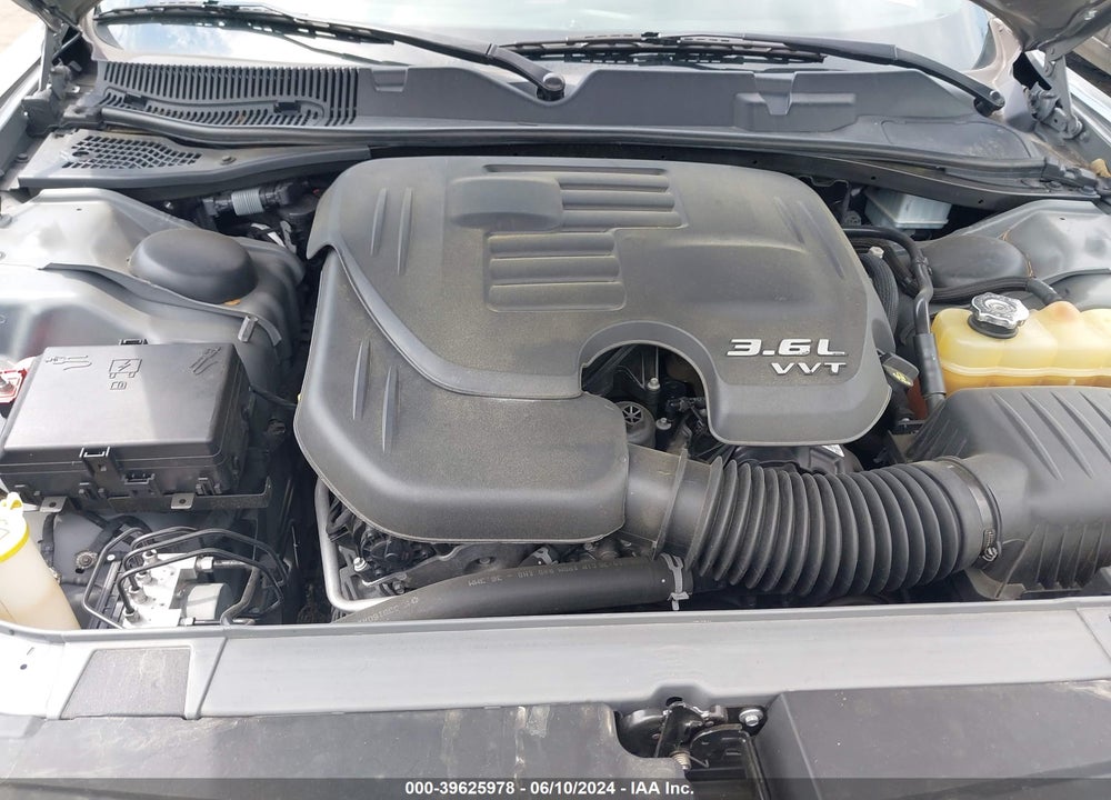 2018 DODGE CHALLENGER SXT VIN: 2C3CDZAG8JH242229