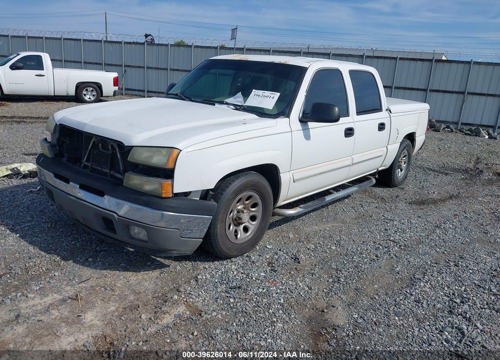 2005 CHEVROLET SILVERADO 1500 LS VIN: 2GCEC13T651353007