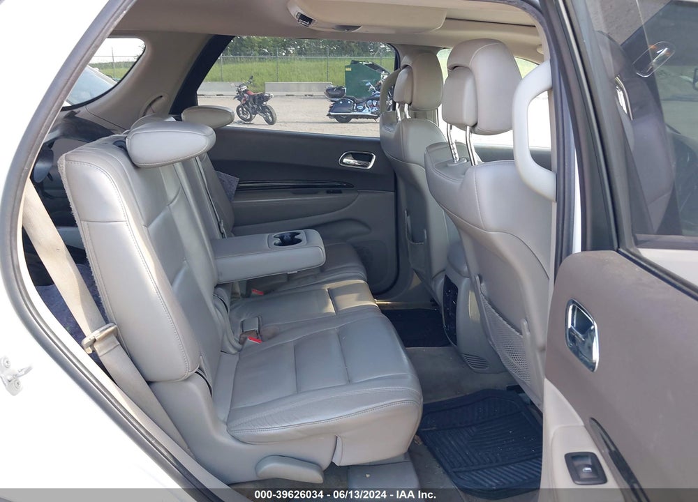 2011 DODGE DURANGO CREW VIN: 1D4SE4GT4BC635096