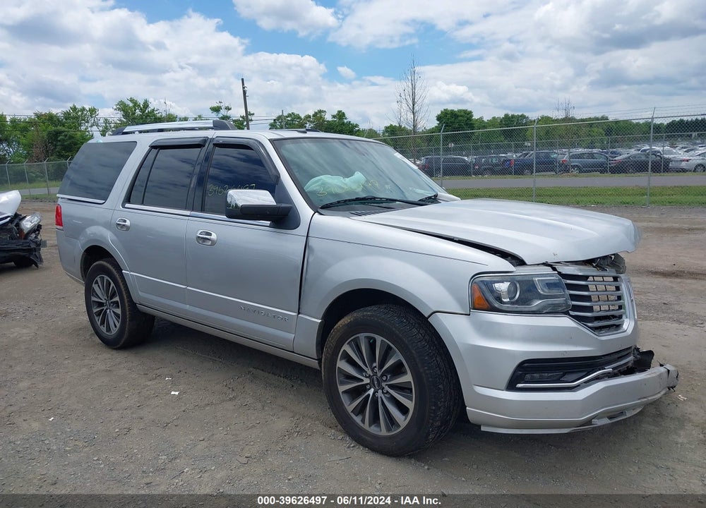 2015 LINCOLN NAVIGATOR VIN: 5LMJJ2HT4FEJ10923