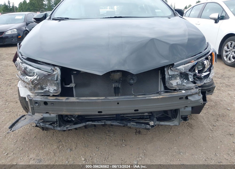 2018 TOYOTA COROLLA IM VIN: JTNKARJE2JJ566429