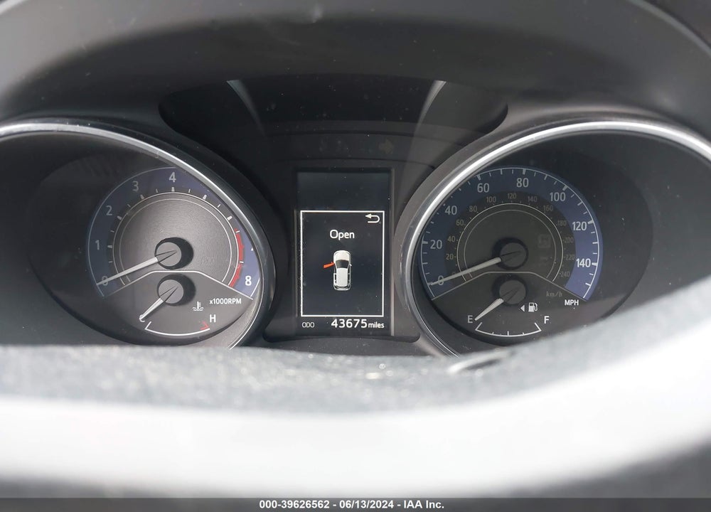 2018 TOYOTA COROLLA IM VIN: JTNKARJE2JJ566429