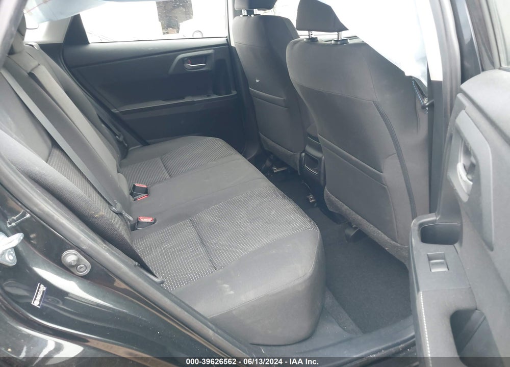 2018 TOYOTA COROLLA IM VIN: JTNKARJE2JJ566429