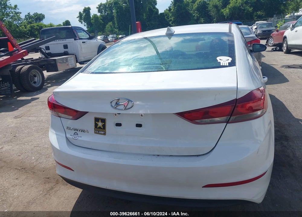 2018 HYUNDAI ELANTRA SEL VIN: 5NPD84LF1JH265886