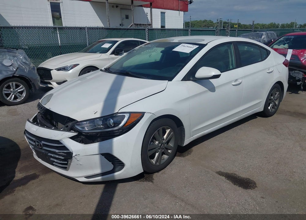 2018 HYUNDAI ELANTRA SEL VIN: 5NPD84LF1JH265886