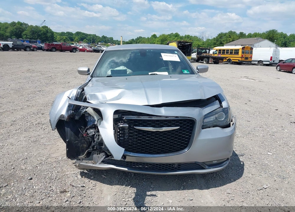 2015 CHRYSLER 300 VIN: 2C3CCAGG4FH787184