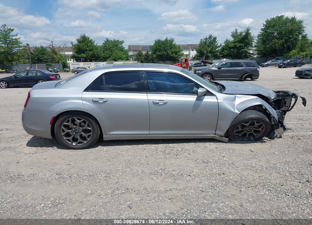 2015 CHRYSLER 300 VIN: 2C3CCAGG4FH787184