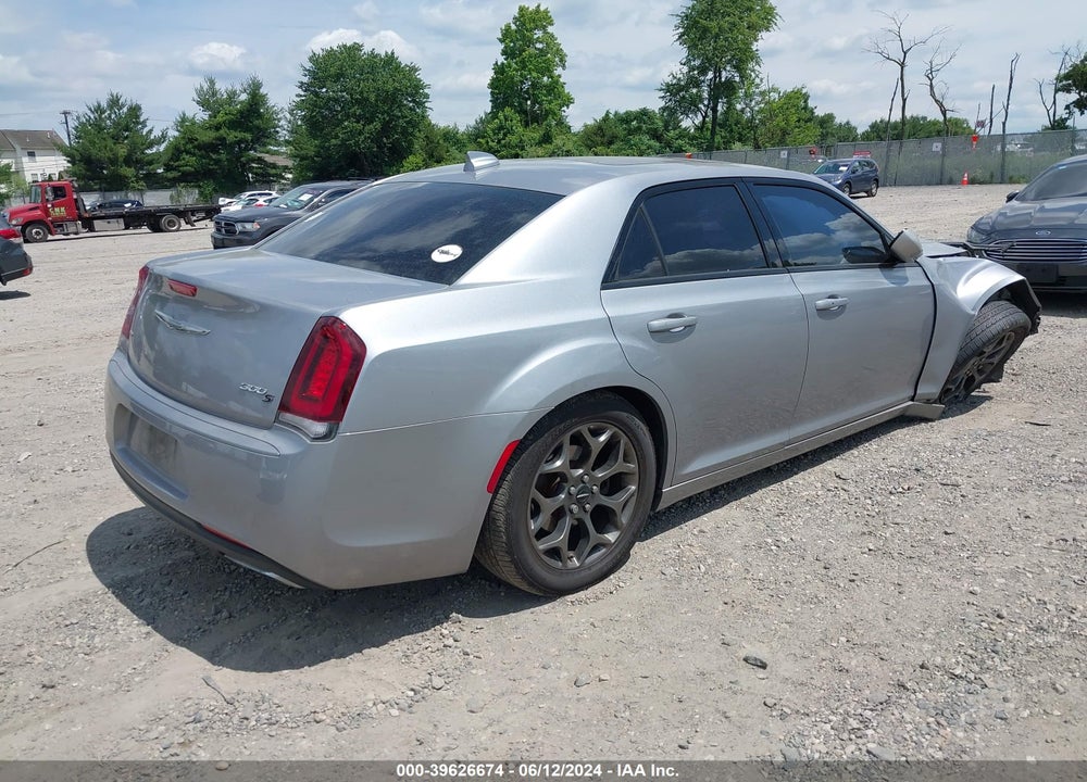 2015 CHRYSLER 300 VIN: 2C3CCAGG4FH787184