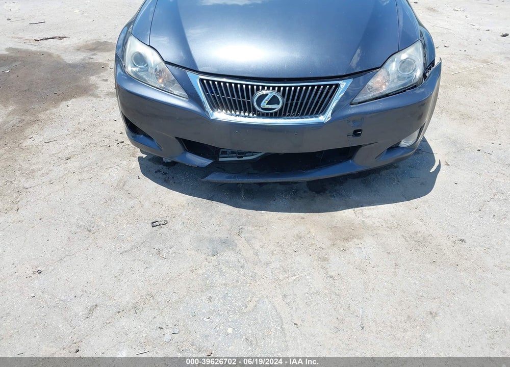 2010 LEXUS IS 350 VIN: JTHBE5C21A5023519