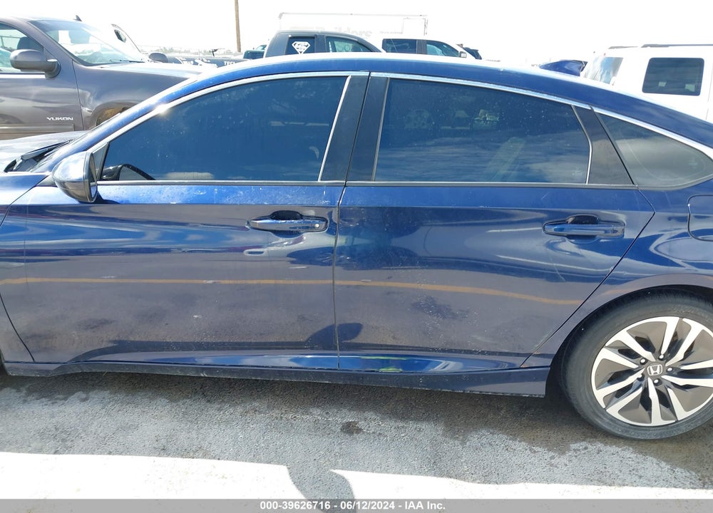 2018 HONDA ACCORD HYBRID VIN: 1HGCV3F14JA013752