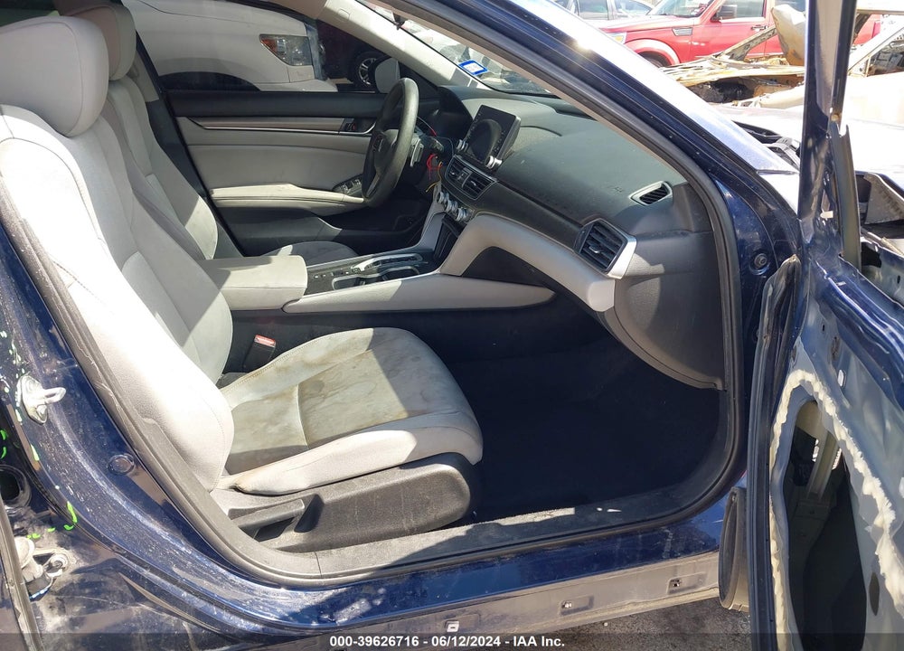 2018 HONDA ACCORD HYBRID VIN: 1HGCV3F14JA013752