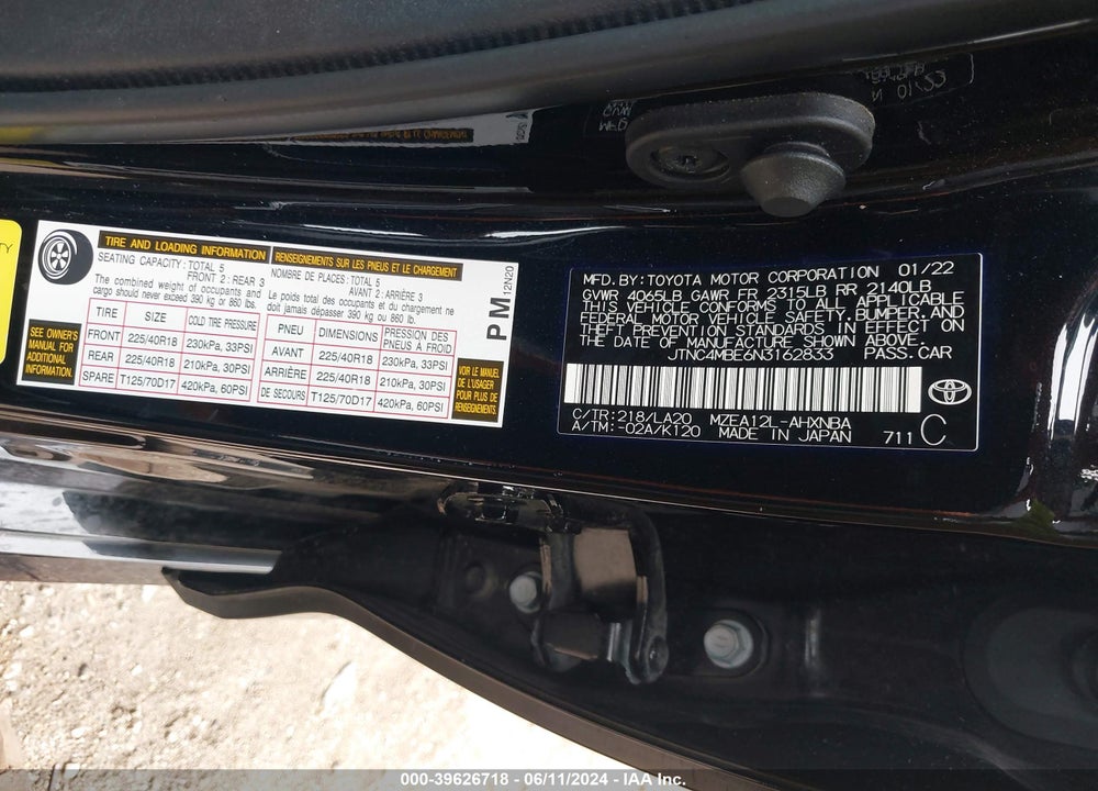 2022 TOYOTA COROLLA XSE VIN: JTNC4MBE6N3162833