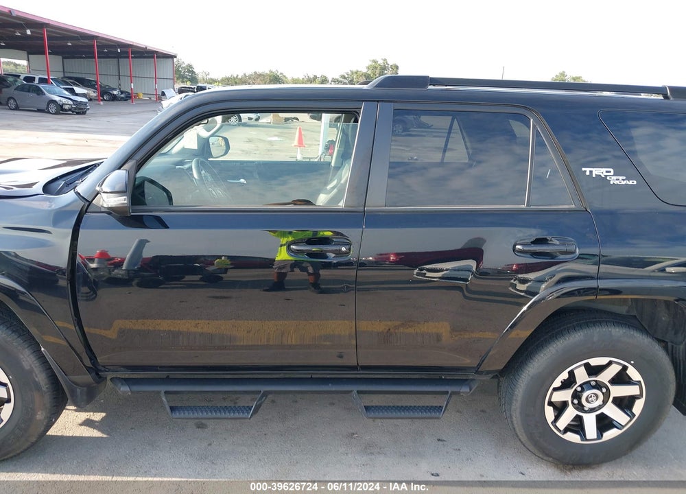2021 TOYOTA 4RUNNER TRD OFF ROAD PREMIUM VIN: JTERU5JR8M5840523