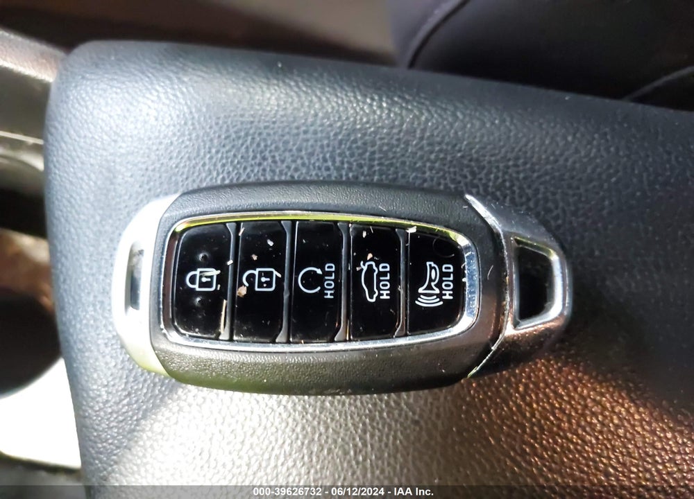 2021 HYUNDAI ELANTRA SEL VIN: 5NPLM4AG9MH025315