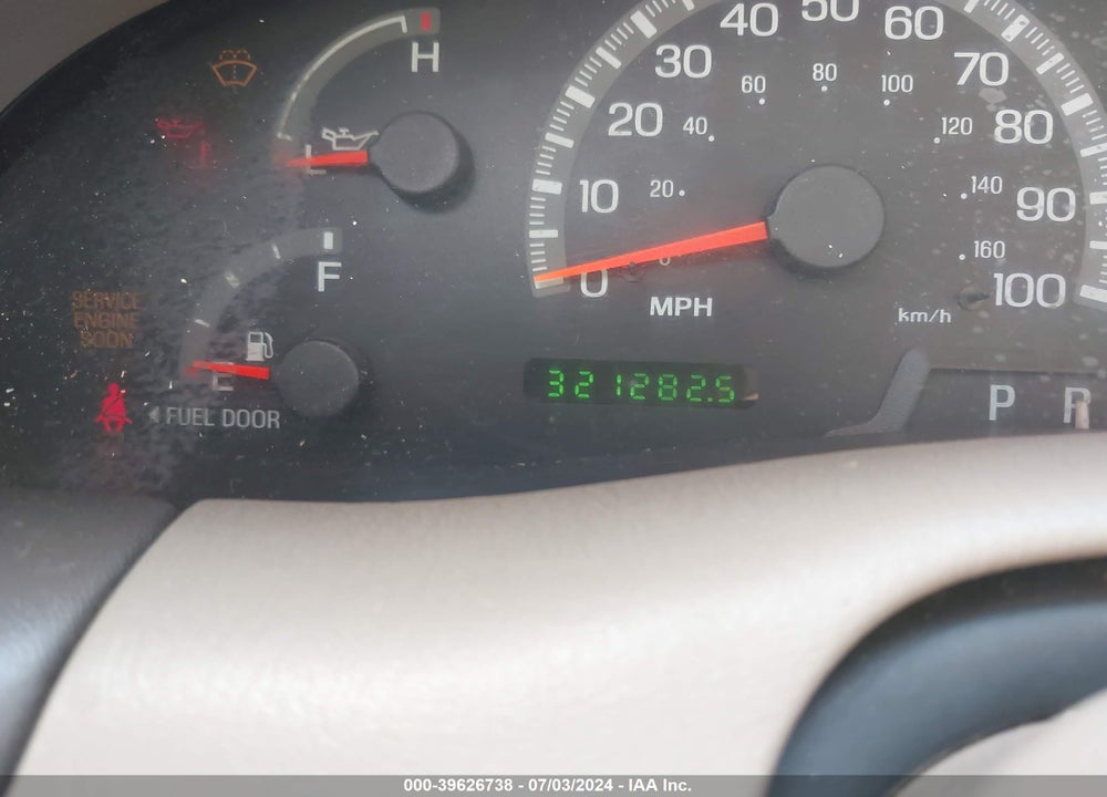 1999 FORD EXPEDITION EDDIE BAUER/XLT VIN: 1FMRU17L7XLB97111