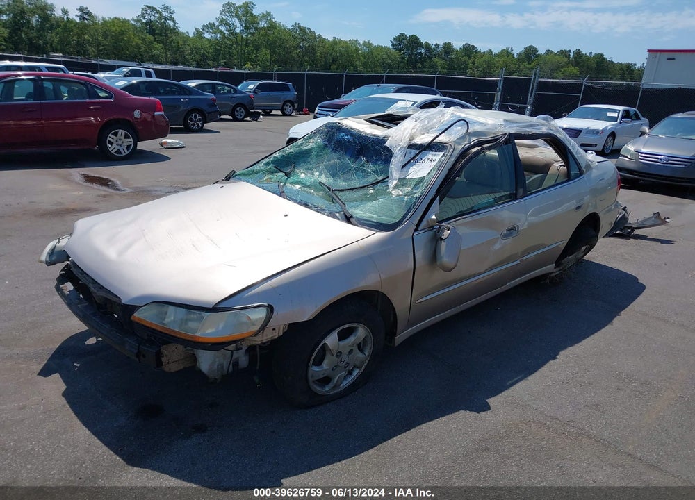 2000 HONDA ACCORD 2.3 EX VIN: JHMCG5664YC025820