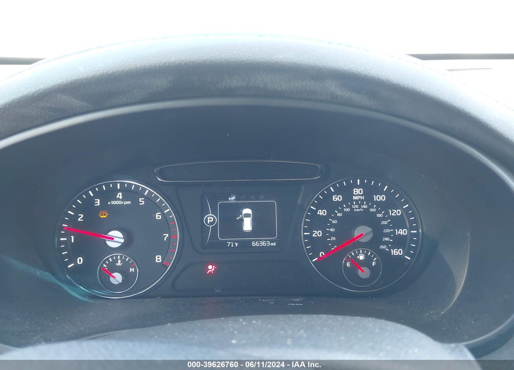 2017 KIA SORENTO 2.4L L VIN: 5XYPG4A34HG200640