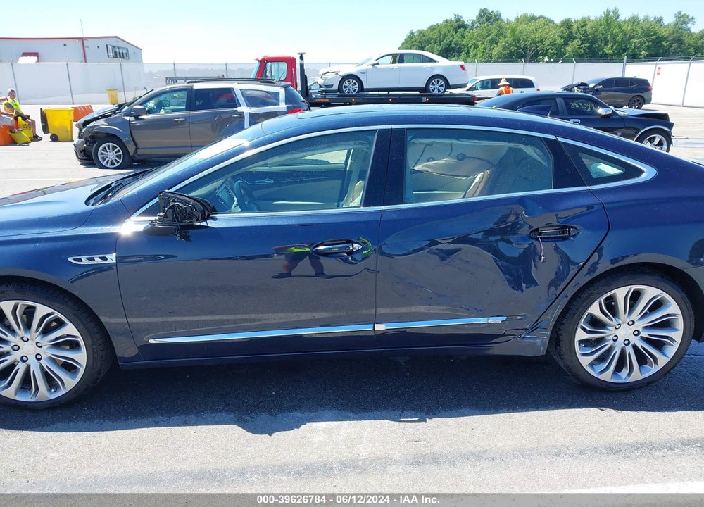2017 BUICK LACROSSE VIN: 1G4ZR5SS7HU151314