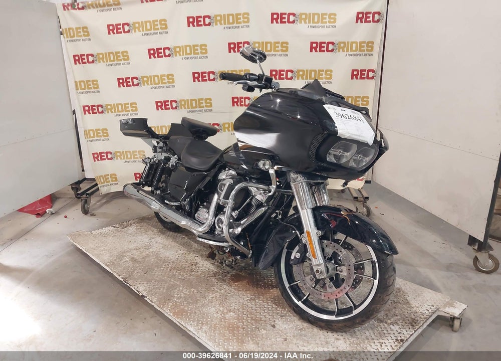 2021 HARLEY-DAVIDSON FLTRX VIN: 1HD1KHC15MB662795