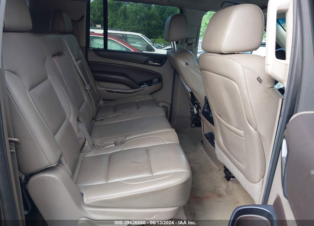2015 CHEVROLET SUBURBAN 1500 LT VIN: 1GNSCJKC4FR596156
