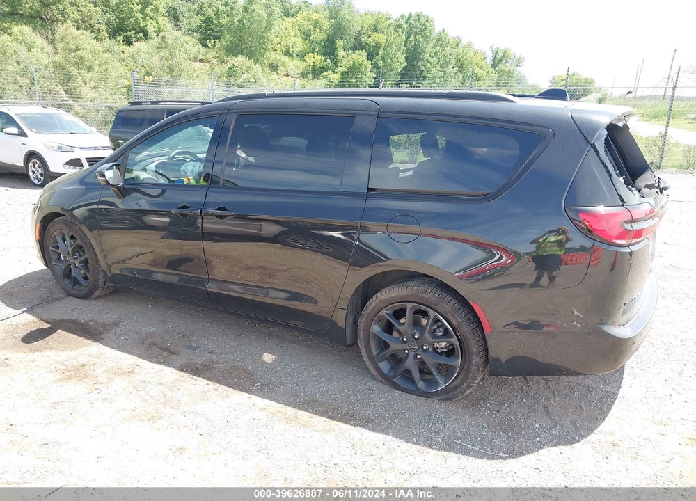 2023 CHRYSLER PACIFICA LIMITED VIN: 2C4RC1GG6PR561360