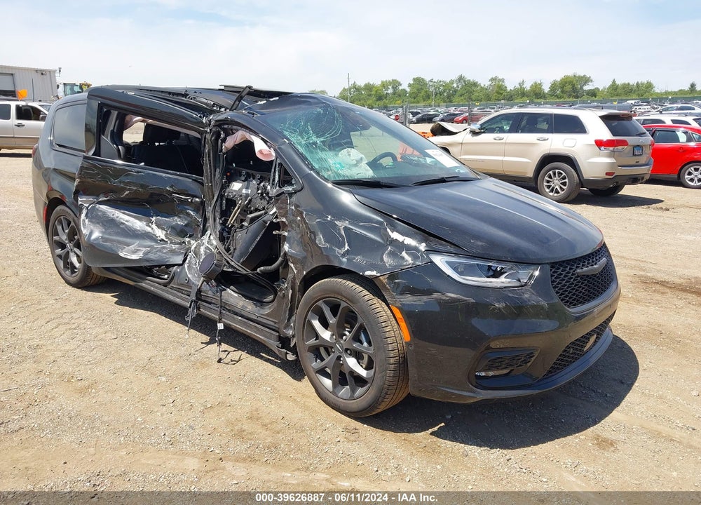 2023 CHRYSLER PACIFICA LIMITED VIN: 2C4RC1GG6PR561360