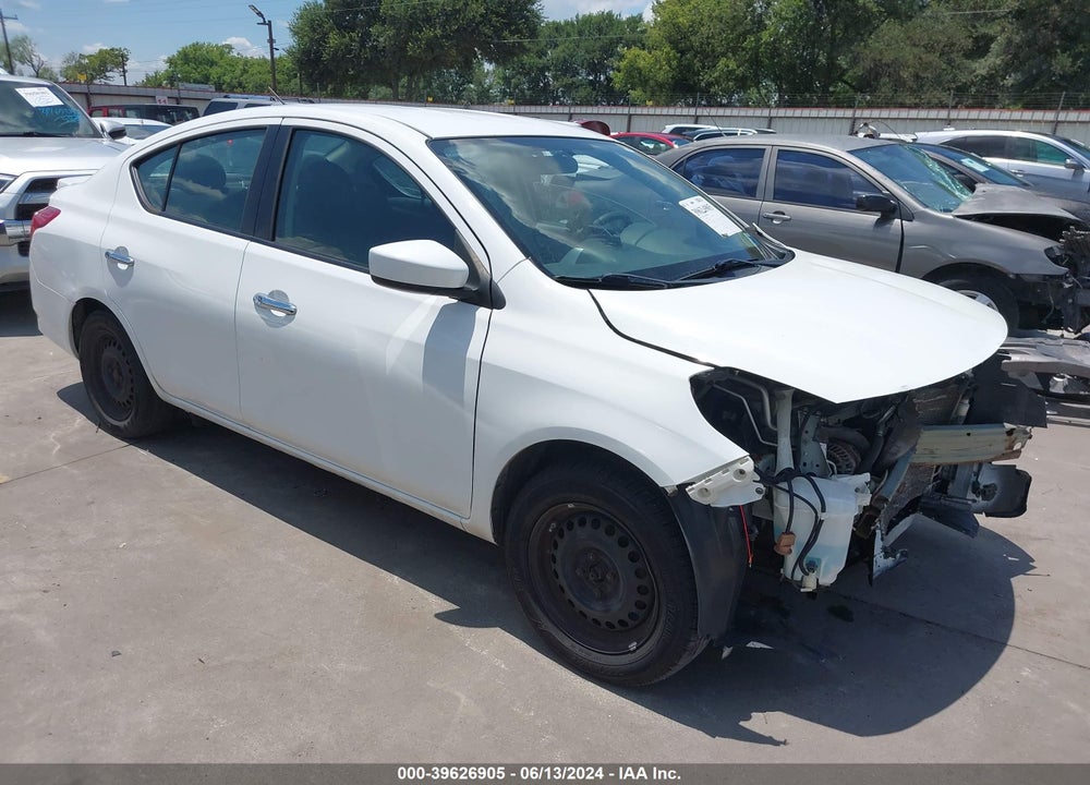 2015 NISSAN VERSA 1.6 SV VIN: 3N1CN7AP7FL938479