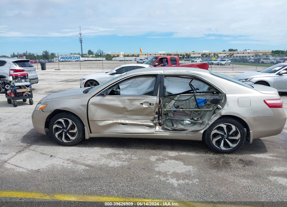 2009 TOYOTA CAMRY LE VIN: 4T1BE46K49U799700