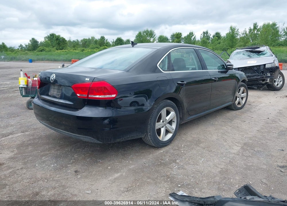 2013 VOLKSWAGEN PASSAT 2.5L SE VIN: 1VWBP7A33DC034604