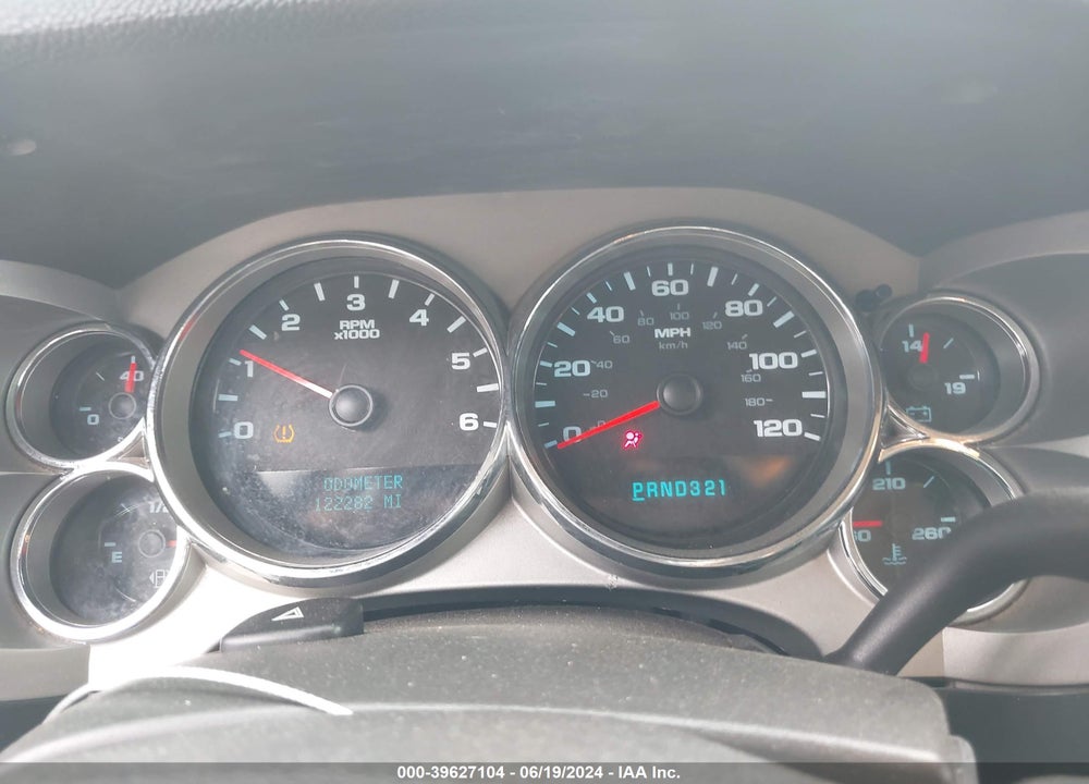 2008 CHEVROLET SILVERADO 1500 LT1 VIN: 2GCEK19J381138441