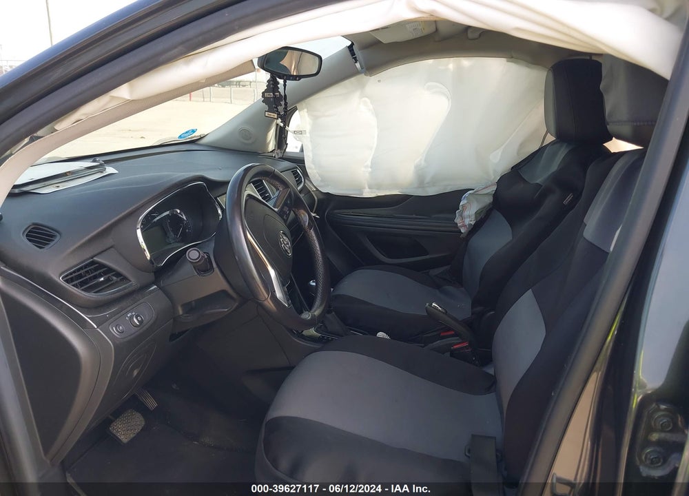 2018 BUICK ENCORE PREFERRED VIN: KL4CJASB8JB672340